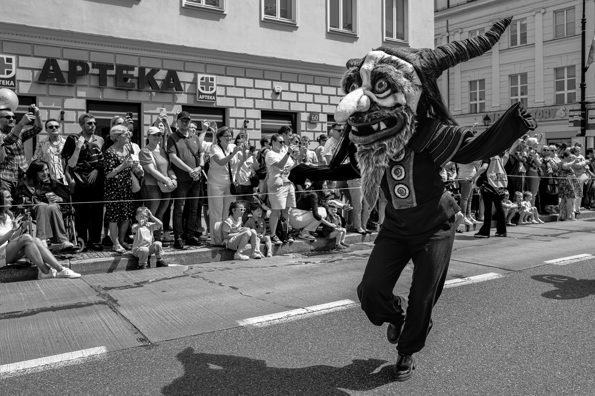 fot. Maciej Niedzielski, Parada Syrenki, Leica Selection, Reportaż. Fot. Maciej Niedzielski